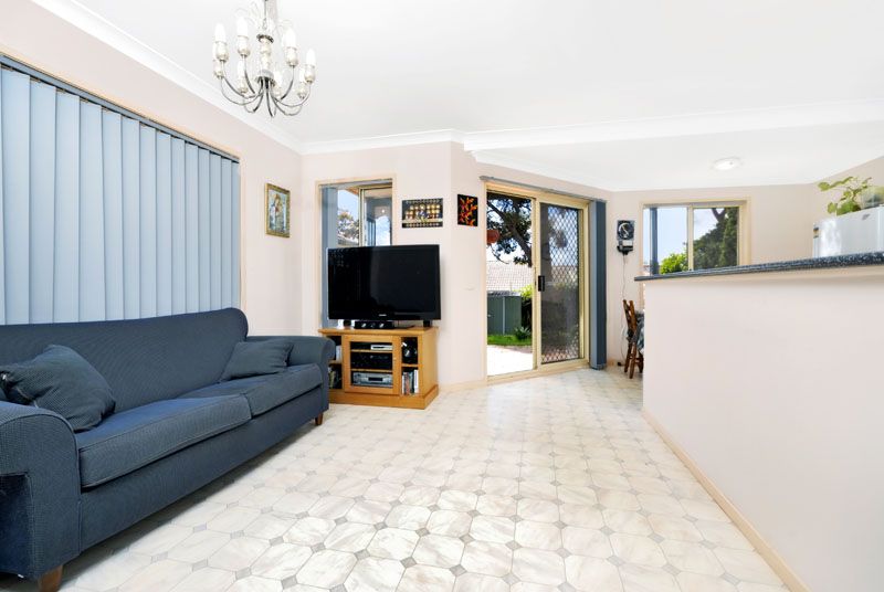 72 Carter Road, Menai, NSW 2234