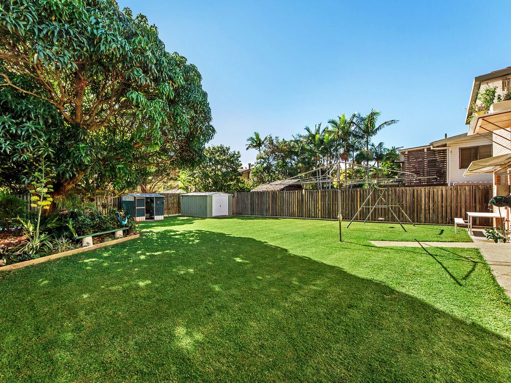 13 Birtwistle Street, Southport, QLD 4215