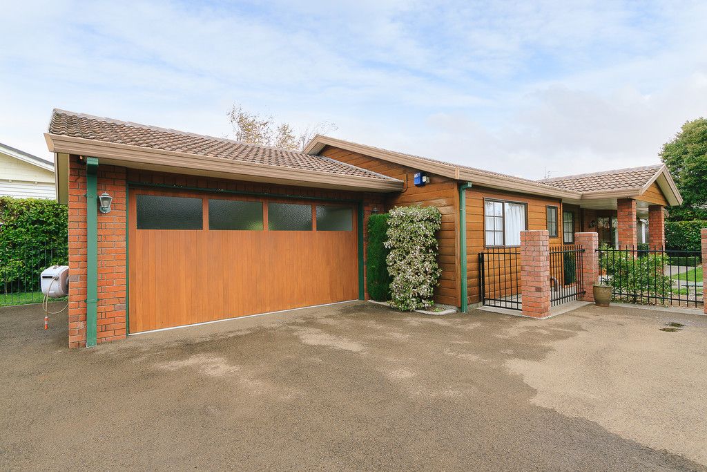 16b Wilford Street, Woburn, Lower Hutt City