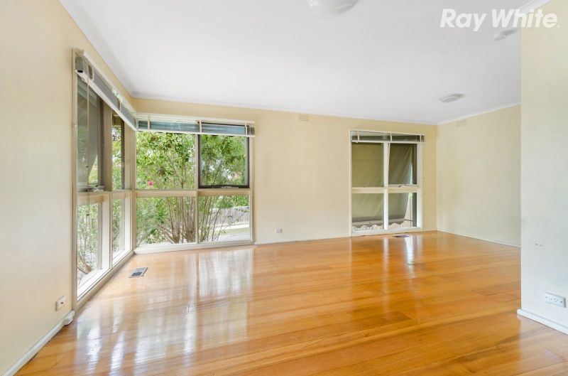 54 Ireland Avenue, Wantirna South, VIC 3152