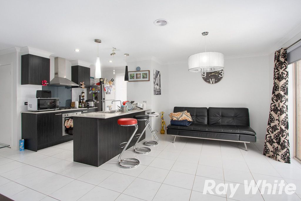 10 Heathfield Lane, Officer, VIC 3809