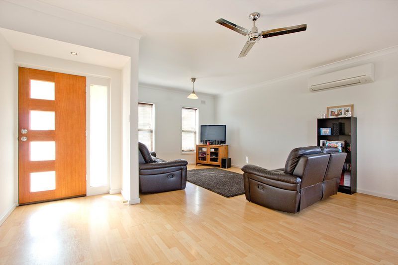 4 Waverley Street, Largs Bay, SA 5016
