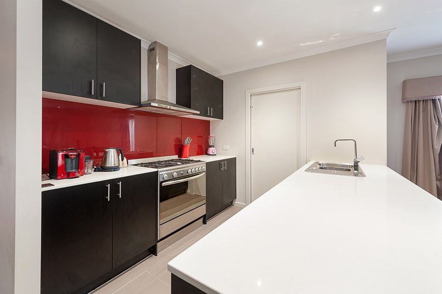 24 Kelway Street, Craigieburn, VIC 3064