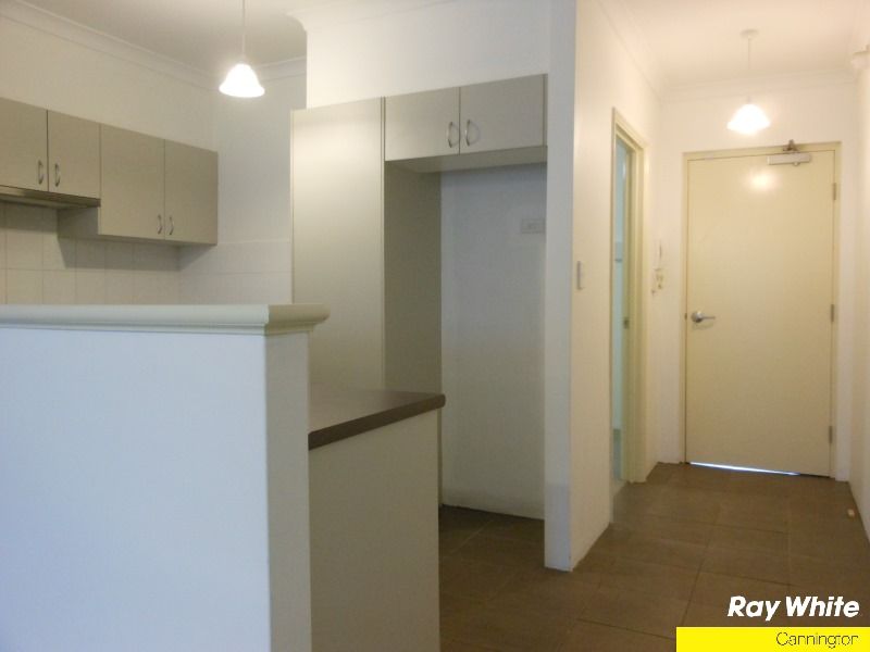 16/17 Southdown Place, Thornlie, WA 6108