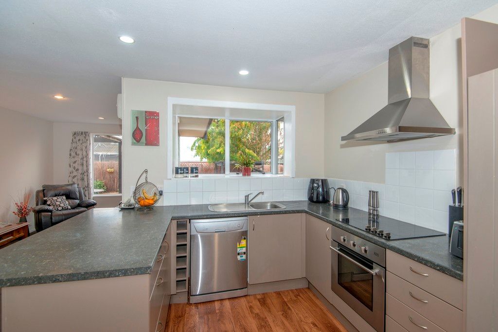 32 Valecrest Avenue, Parklands, Christchurch City