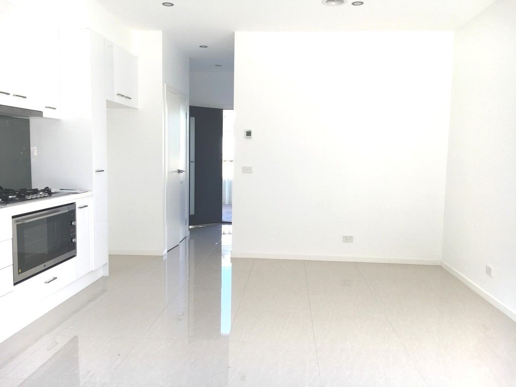 2/5 Danin Street, Pascoe Vale, VIC 3044