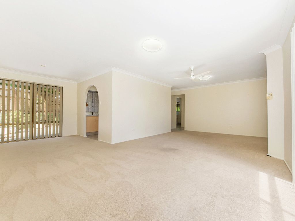 21 Indooroopilly Court, Robina, QLD 4226