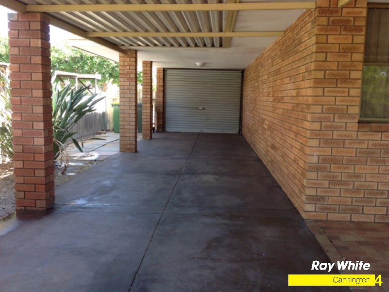 98 Railway Parade, Queens Park, WA 6107