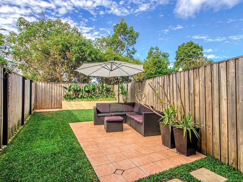 2/14 Mulgrave Crescent, Varsity Lakes, QLD 4227