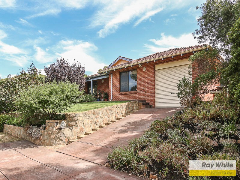 11 Lockyer Court, Duncraig, WA 6023