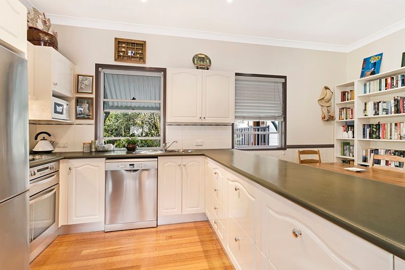 63 Park Drive, Graceville, QLD 4075