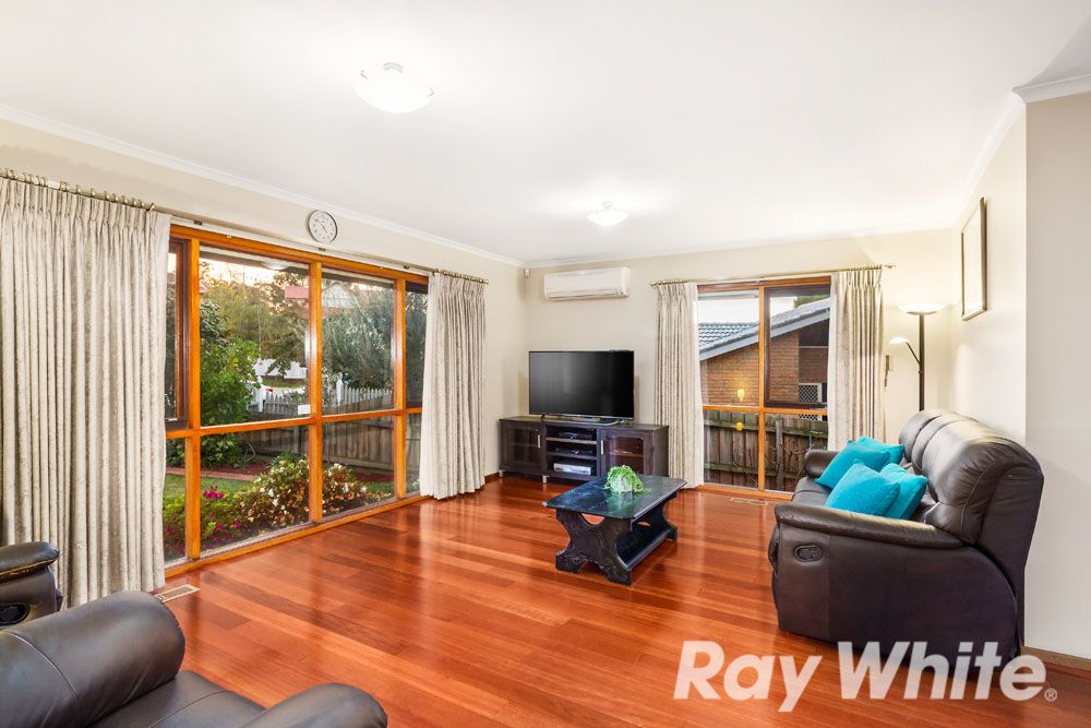 13 Ungara Close, Eltham North, VIC 3095