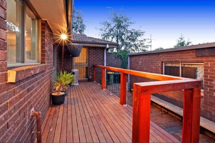 30 Chaucer Crescent, Bundoora, VIC 3083