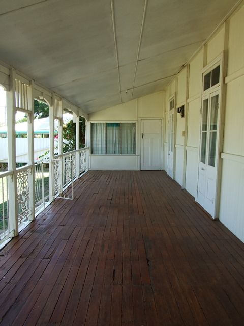 127 Crane Street, Longreach, QLD 4730