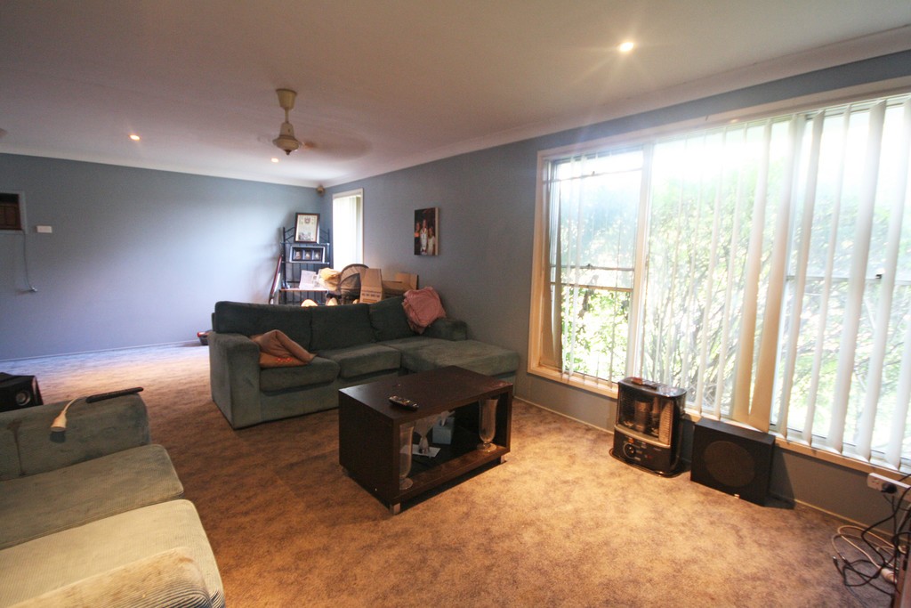 1 Hodkin Place, Ingleburn, NSW 2565
