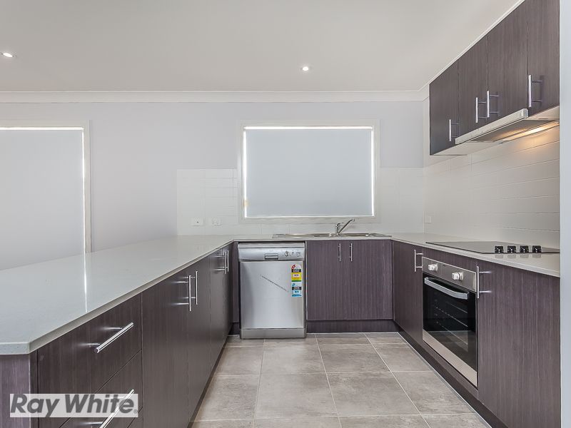 7 Finch Close, Dakabin, QLD 4503