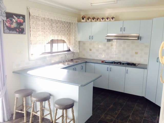 1 Glen Davis Avenue, Bossley Park, NSW 2176