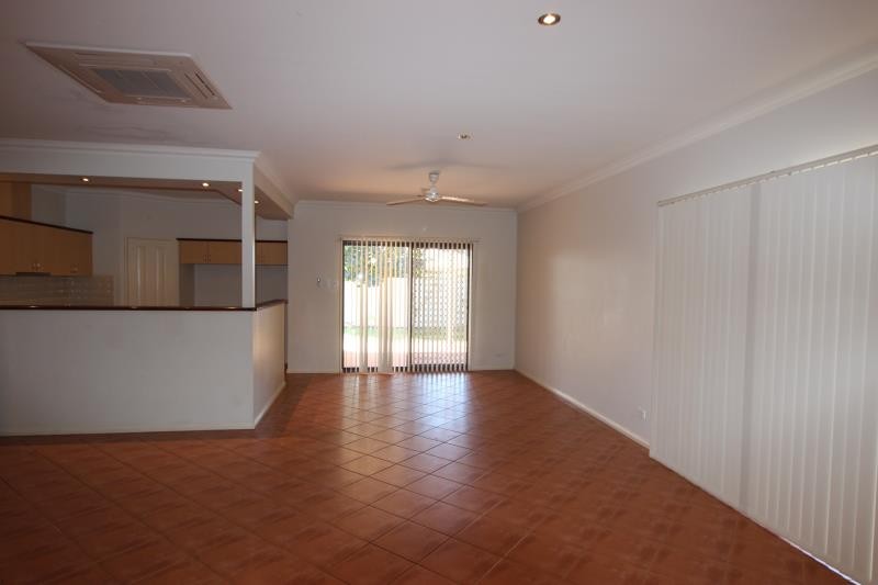 4 Schooner Street, Baynton, WA 6714