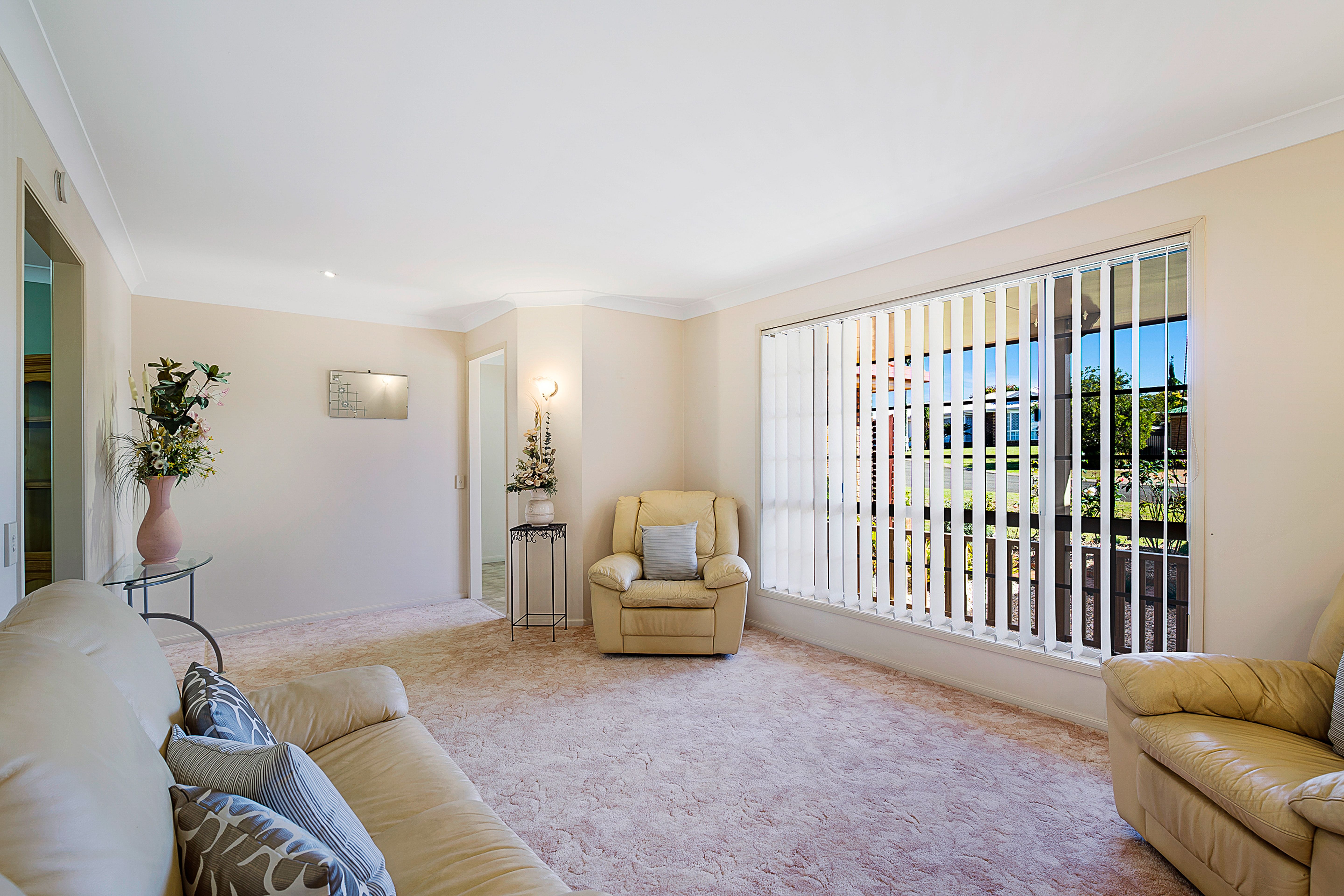 4 Sunflower Close, Middle Ridge, QLD 4350