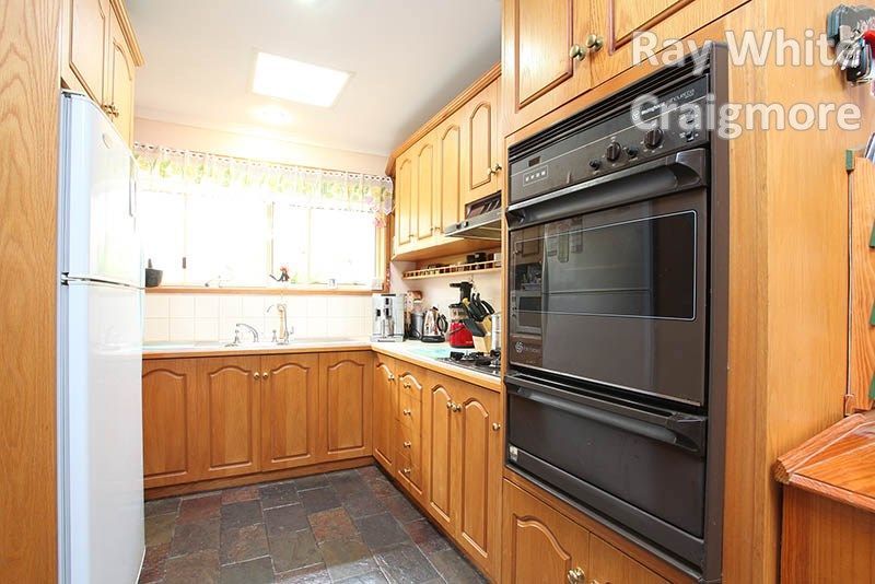 7 Madrid Court, Craigmore, SA 5114