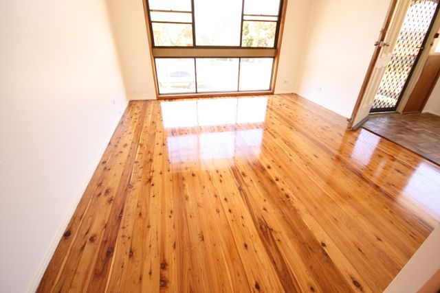 11 Iago Place, Rosemeadow, NSW 2560