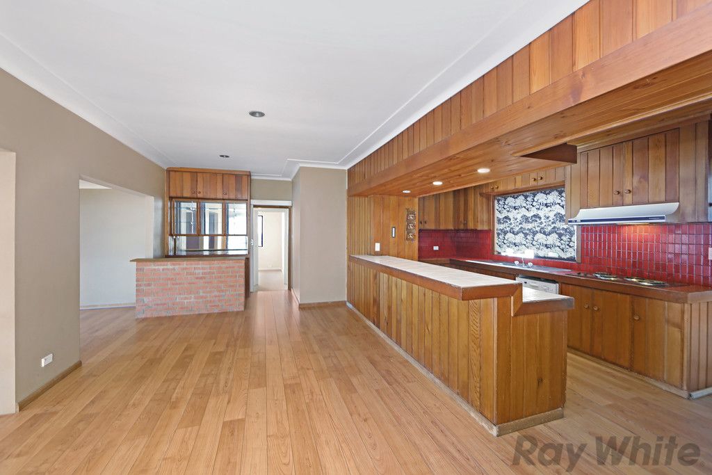 137 Sunrise Avenue, Budgewoi, NSW 2262
