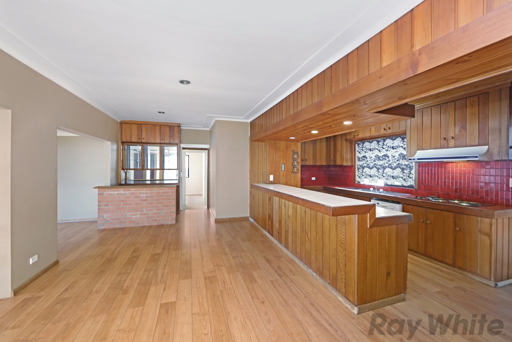 137 Sunrise Avenue, Budgewoi, NSW 2262