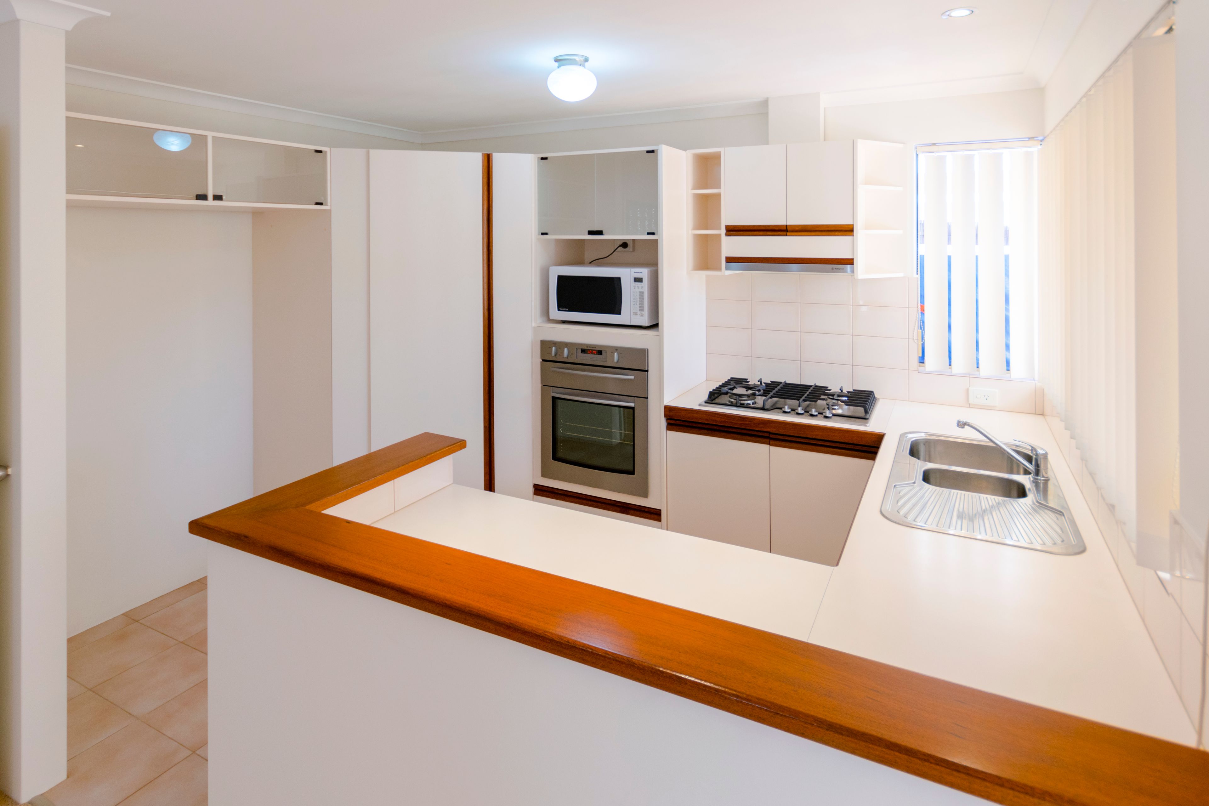 2/50 Glendinning Road, Tarcoola Beach, WA 6530