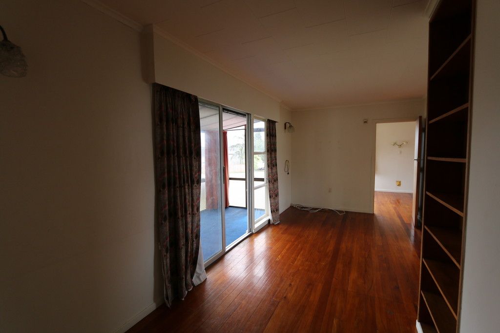 2/1b Carlton Street, Hillsborough, Auckland City