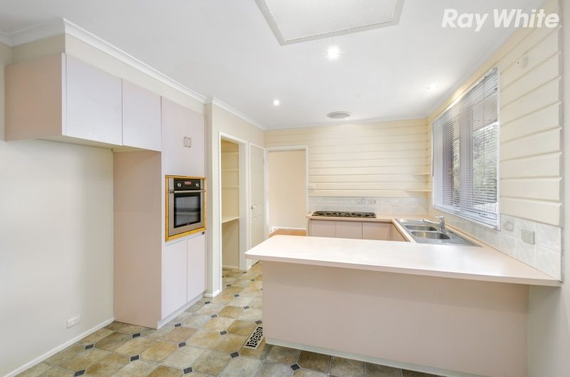 108 Old Belgrave Road, Upwey, VIC 3158