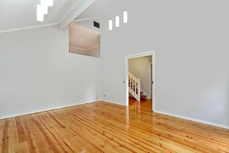 34 Francis Crescent, Ferntree Gully, VIC 3156