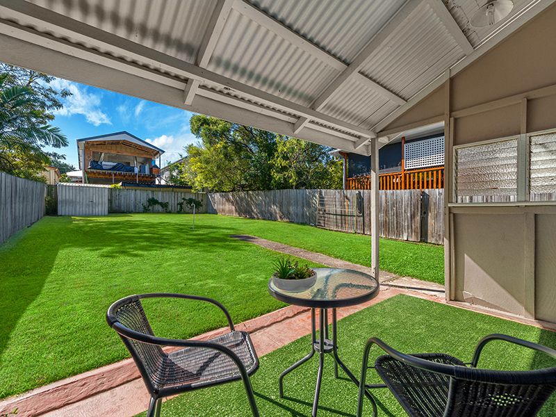 44 Belgrave Street, Balmoral, QLD 4171