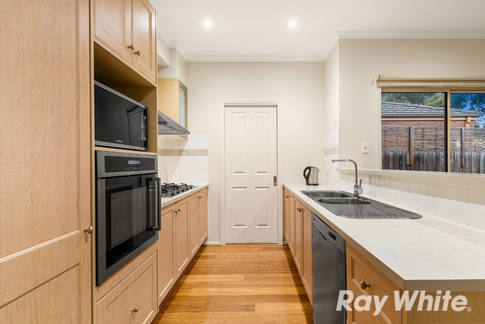 27 Lemon Gum Parade, Bundoora, VIC 3083
