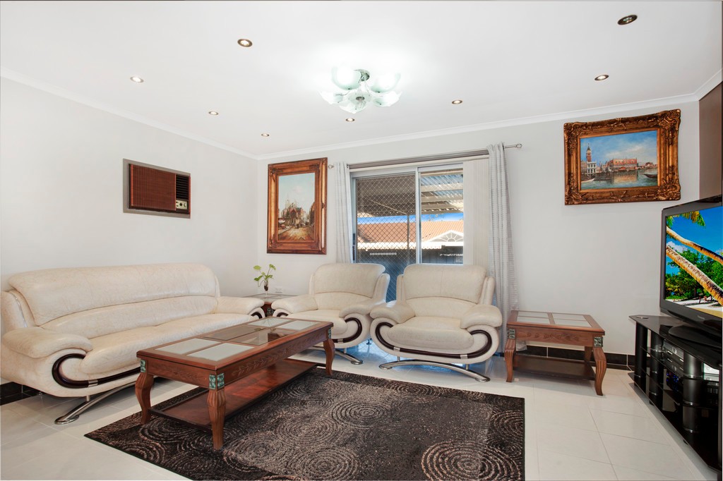 48 Quarry Road, Bossley Park, NSW 2176