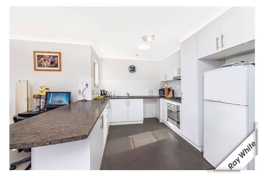 10 John James Loop, Macgregor, ACT 2615