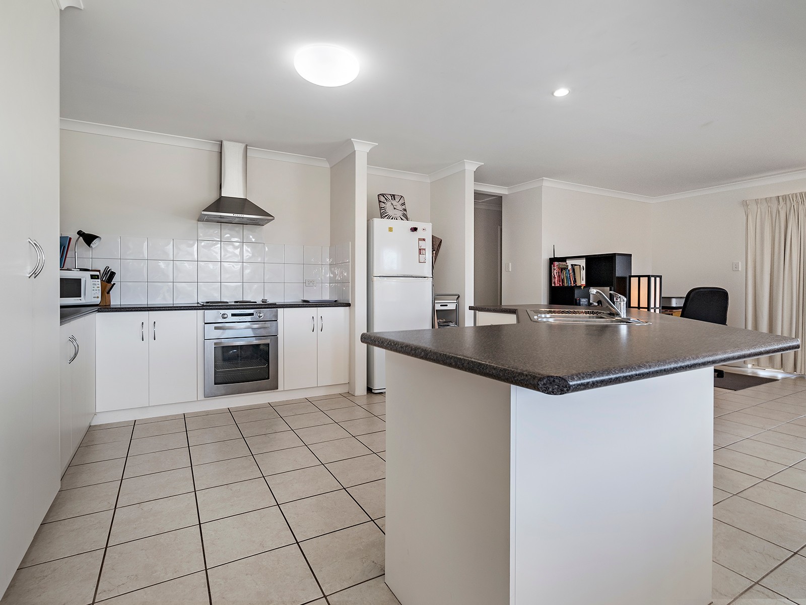 5 Mast Top Lookout, Drummond Cove, WA 6532