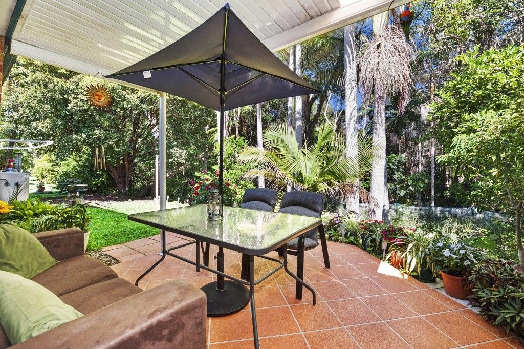 35 Lilly Pilly Drive