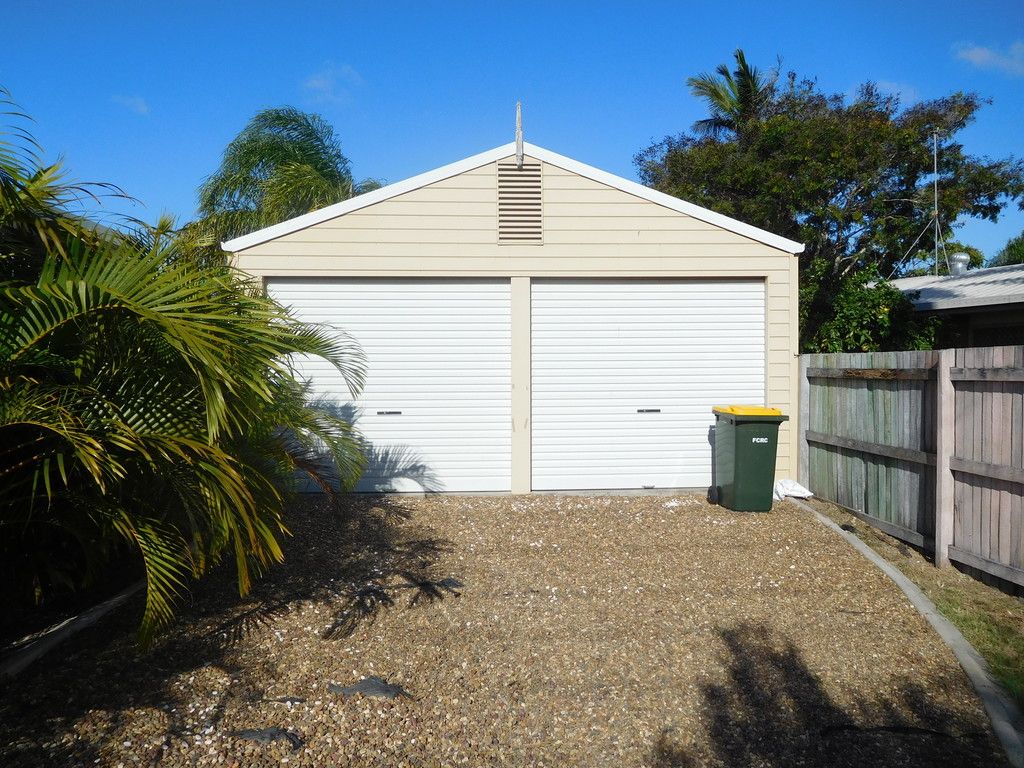 779 Boat Harbour Drive, Urangan, QLD 4655