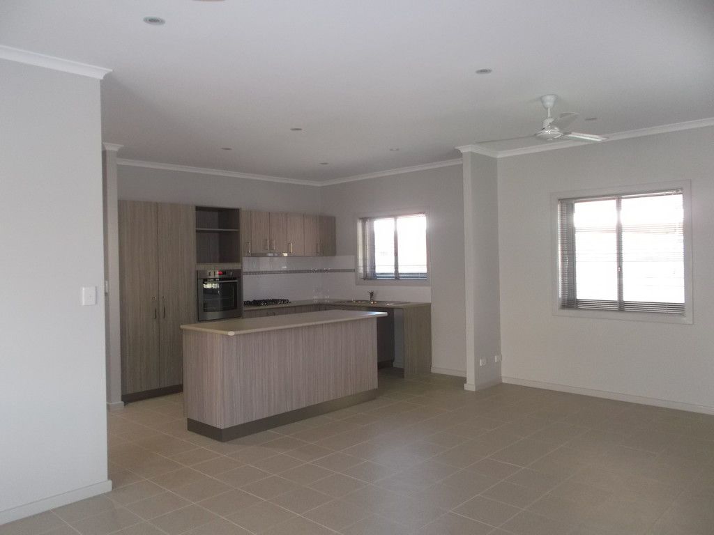 4 Curlew Crescent, South Hedland, WA 6722