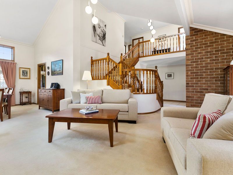 28 Kilmorey Street, Carindale, QLD 4152