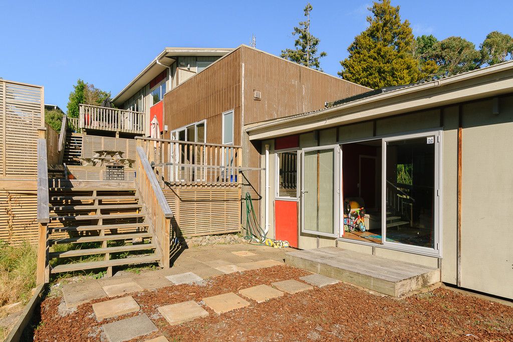 41 Norana Road, Maoribank, Upper Hutt City
