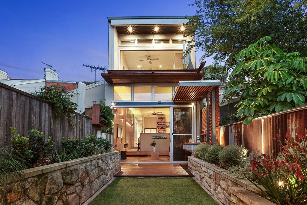 5 Pyrmont Bridge Road