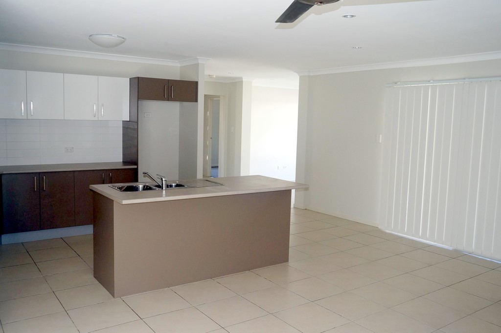 15 Jooloo Court, Kin Kora, QLD 4680