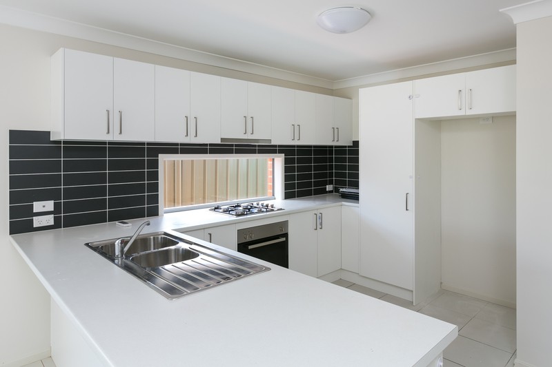 14 Creekview Place, Ascot, VIC 3551