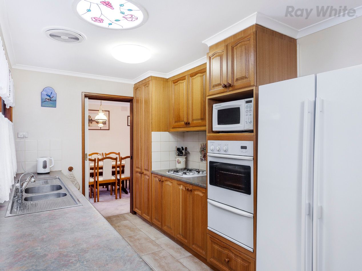 15 Casuarina Avenue, Boronia, VIC 3155