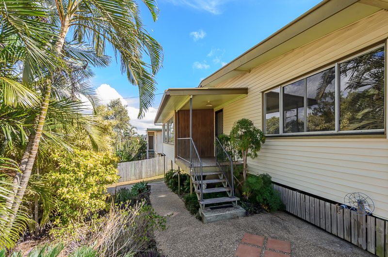 16 Hetherington Street, West Gladstone, QLD 4680