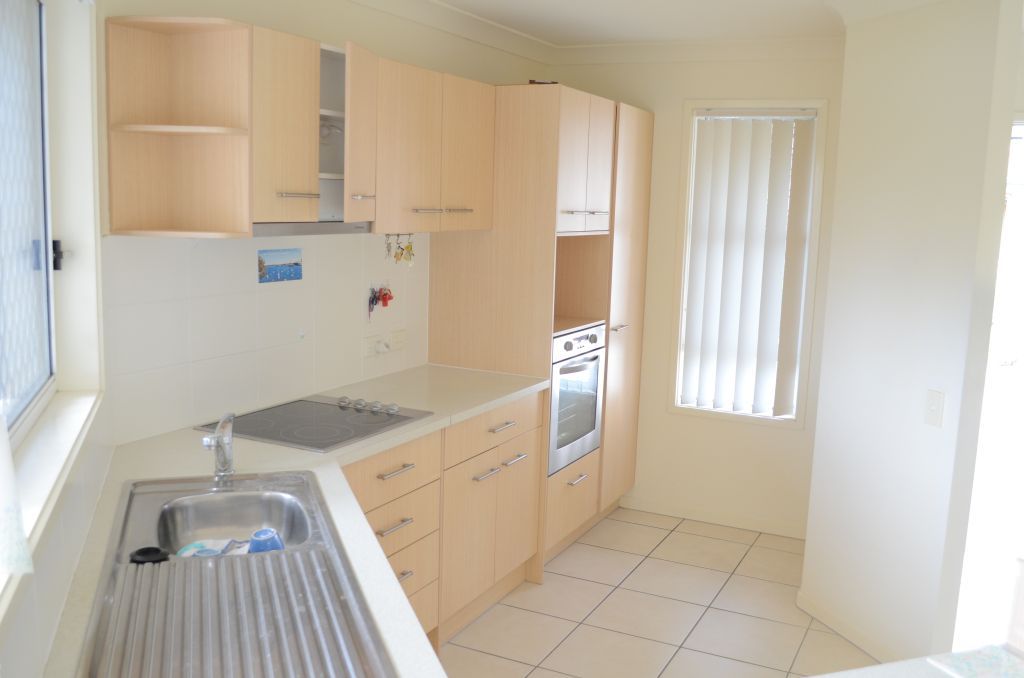 2/4 Somerset Place, Yamba, NSW 2464