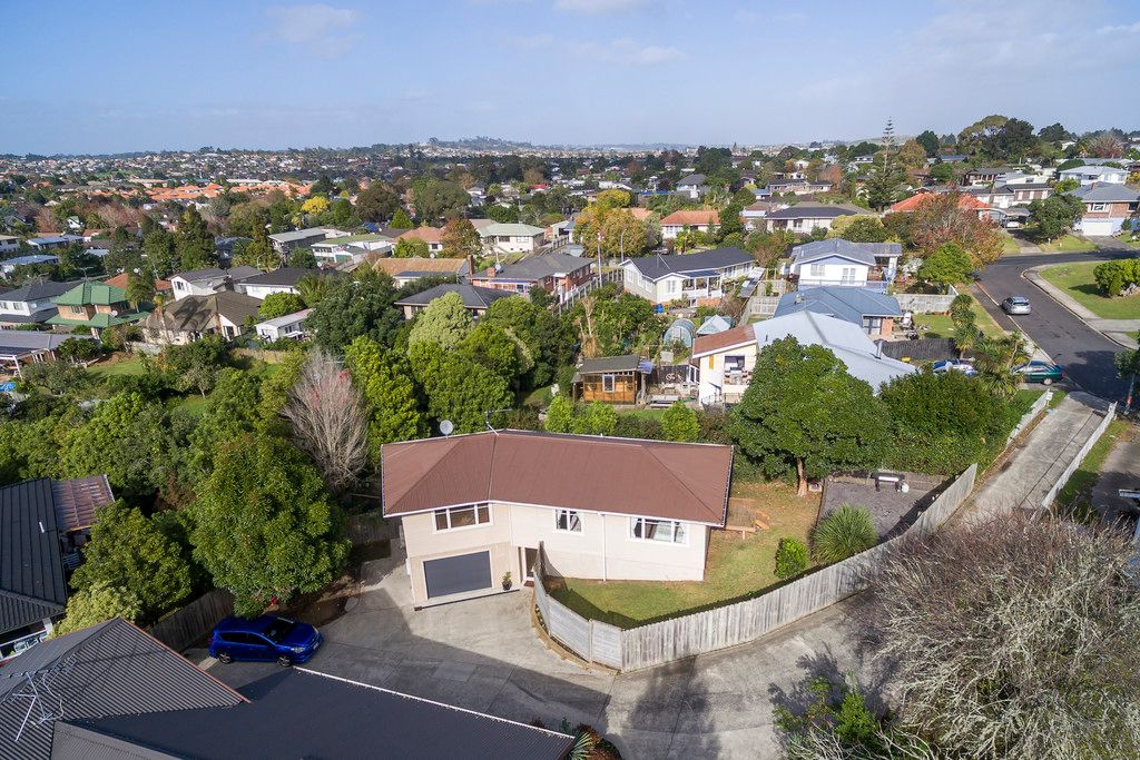 5 Eaglen Place, Howick, Manukau City