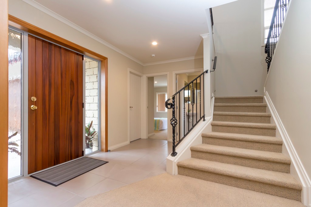 76 Gracechurch Drive, Flat Bush, Manukau City