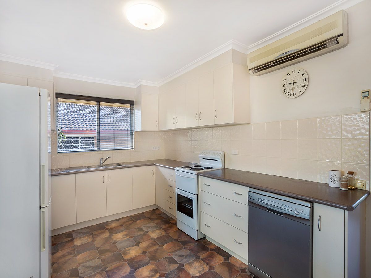 1/30 Hillview Drive, GOONELLABAH, NSW 2480